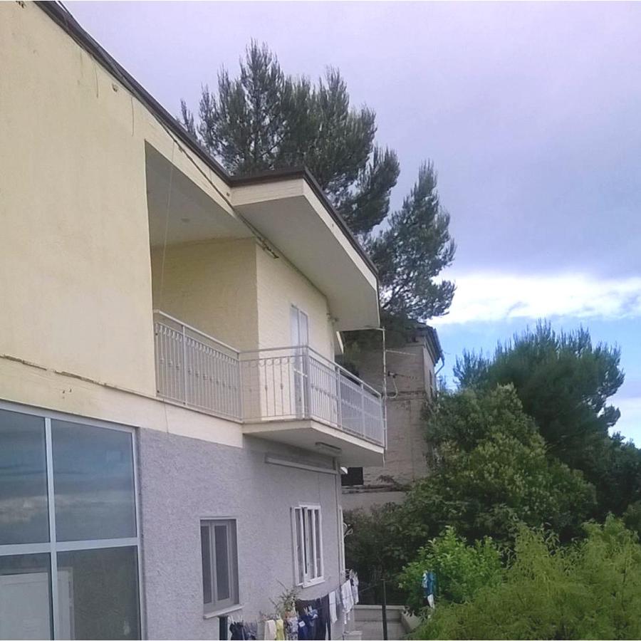 Spacious Apartment In Recanati With A 200 M² Mountain View المظهر الخارجي الصورة